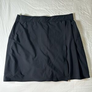 Athleta Black Skort Size 6 Pockets Side Zip Short Skirt Polyester Spandex